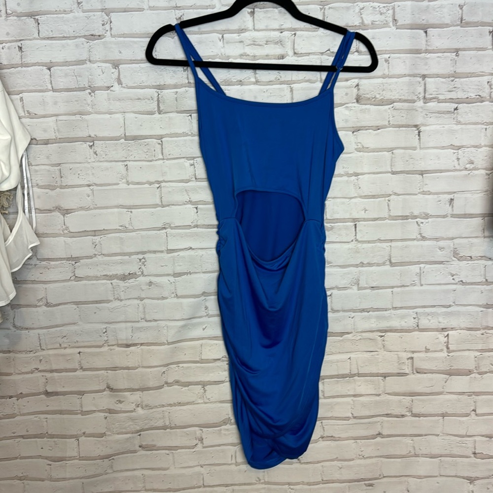 NWT blue summer dress with cutout